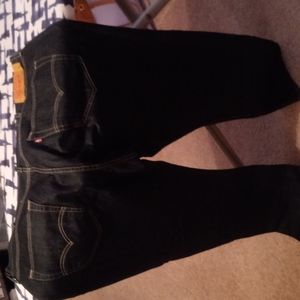 Mens levi jeans. 501's darn blue/indigo.